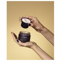 Caudalie Premier Cru La Creme Refill Rich Κρέμα Προσώπου για Ενυδάτωση, Αντιγήρανση & Σύσφιξη με Υαλουρονικό Οξύ & Ceramides 50ml